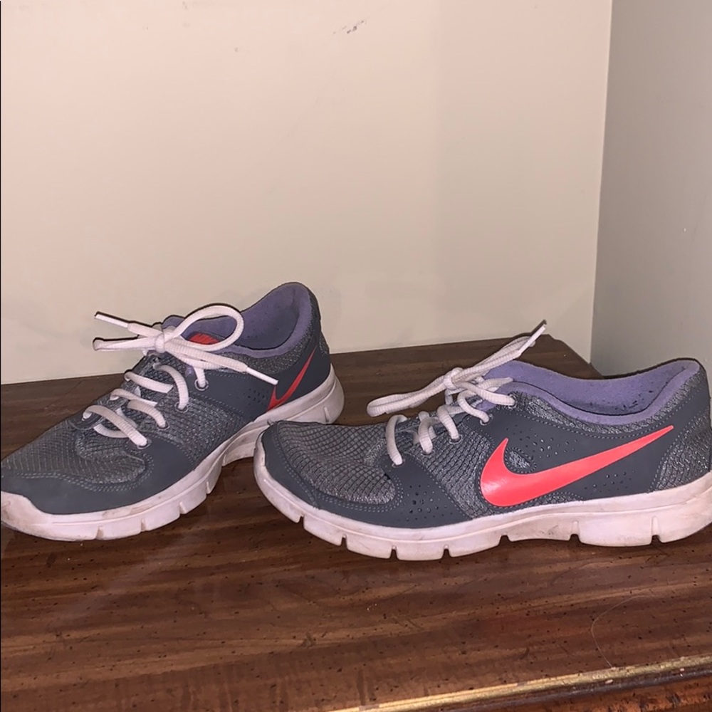 Nike shoes